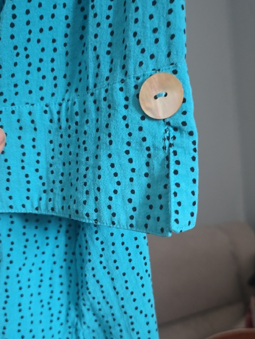 Ali Miles Turquoise Button-Front Textured Shirt - Picture 7 of 11
